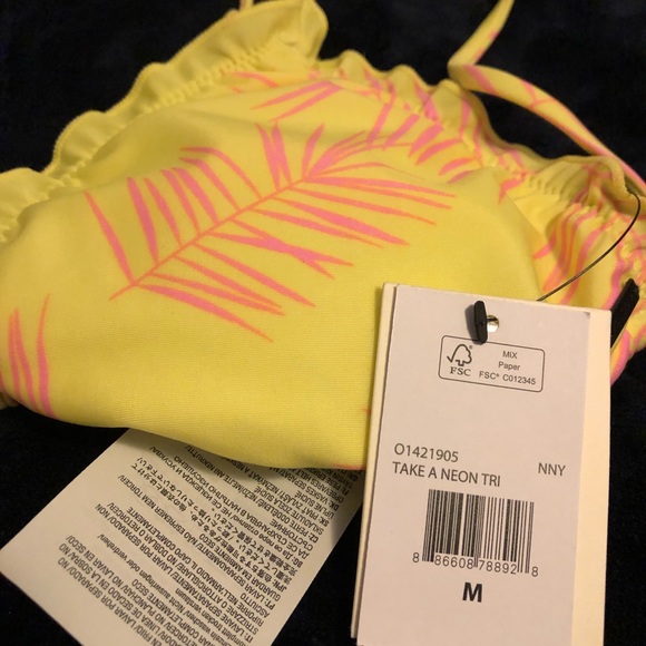 Volcom bikini - Picture 5 of 8